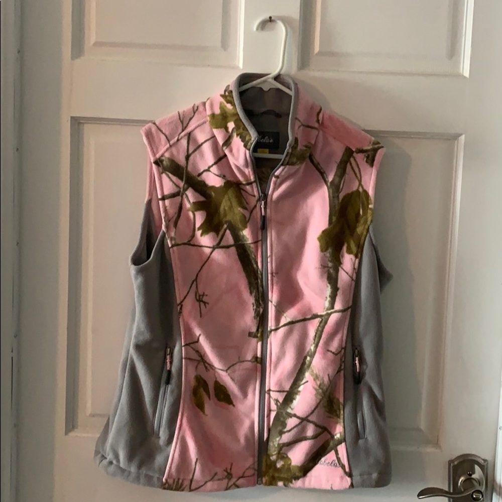 Cabela’s Pink Camo Vest